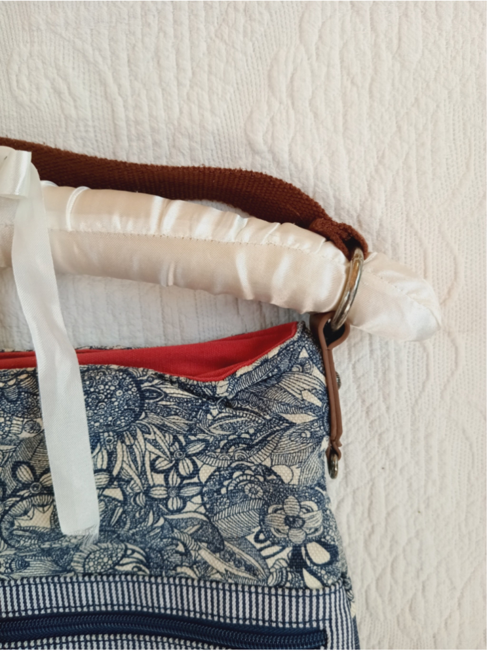 Sakroots Artist Circle soft bucket bag Navy Spirit Desert print denim cute - Picture 6 of 10
